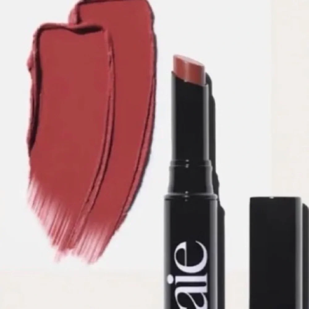 Saie DADA Cream Lipstick in Rose-Mauve